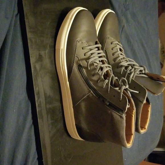MICHAL STRAHAN leather sneaker - Picture 3 of 5